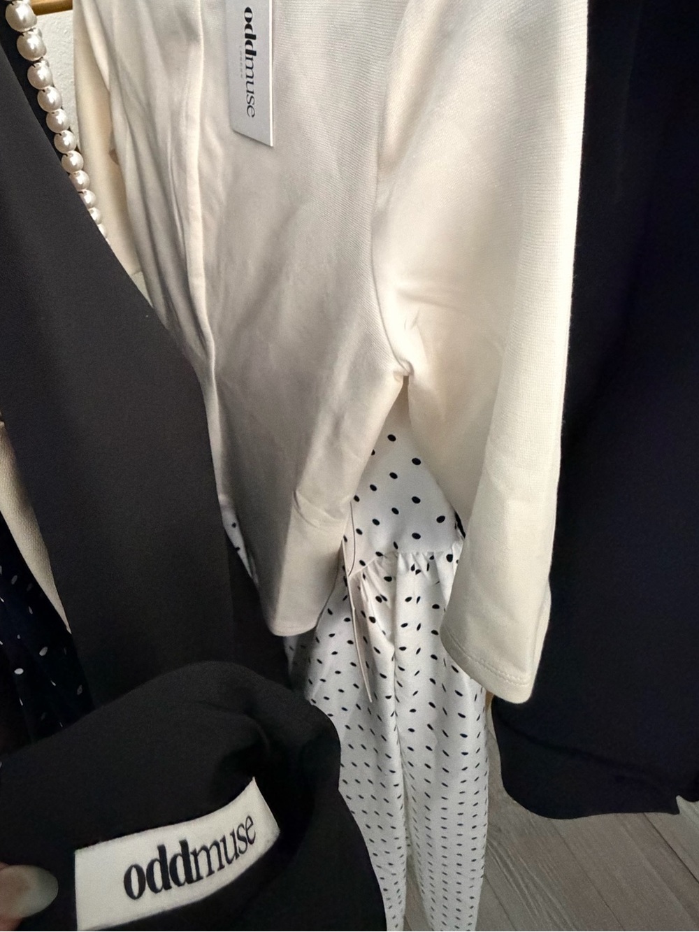 Odd Muse dress - Picture 5 of 5